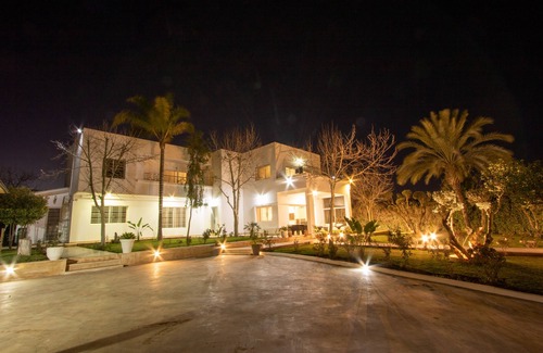 Ouled Tayeb Villa | Sumptuous family villa in Fez with large garden and private pool