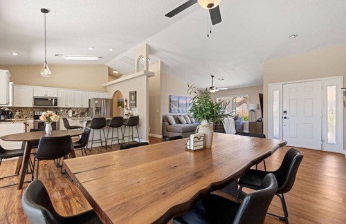 Mesquite Apartment | Sun and Shade Oasis by J and Amy BL 991449