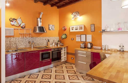 Roman Ghetto House | Sun Apartment - a charming apartment in the center of Rome