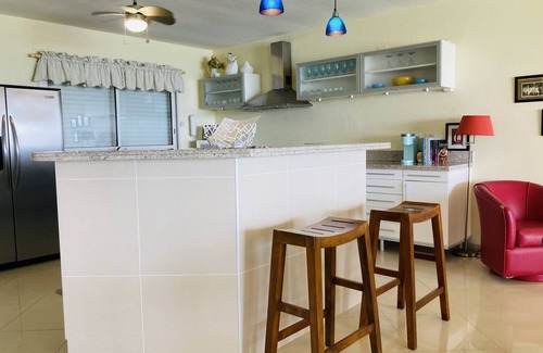 Simpson Bay Condo | Sun-kissed Beachfront Condo with Pool & Gorgeous Sunsets at Encanto- La Siesta