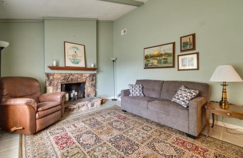 Orangevale House | Sun-Kissed Orangevale Home with Private Hot Tub!