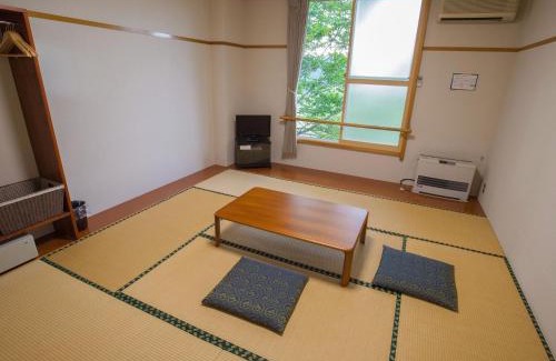 Misato Hotel | Sun R
