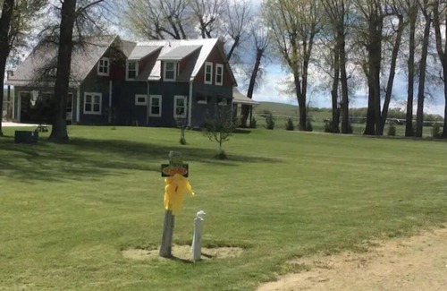 Simms House | Sun River Fishing, Great House for Big Groups!