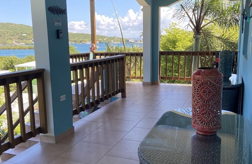 Culebra Pueblo Apartment | ♥ Sun, Sand & Sea Culebra Villa Mar ✹King Bed ✹ StarLink WiFI