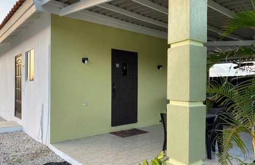 Sero Colorado Apartment | Sun Sand & Sea Vacation Rental close to BABY BEACH , RODGER & BOCA GRANDI BEACH FOR KITE LOVERS