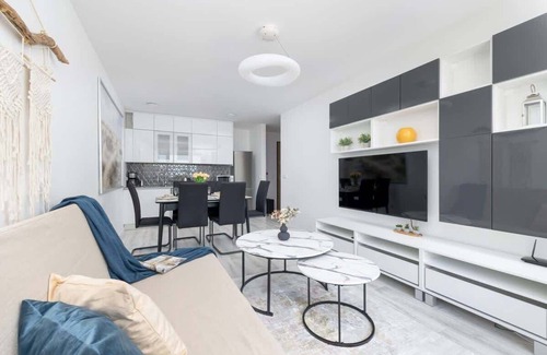 Swinoujscie Apartment | Sun Towers 81 | Luxurious Apartment | Parking