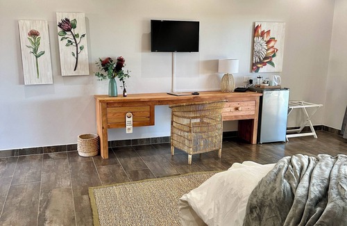 Chegutu Bed & Breakfast | Sun Valley Farm Guest House