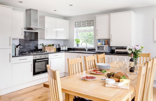 Winnard's Perch Cottage | SUNBOW AT RETALLACK RESORT, pet friendly in Sunbow, St Columb Major