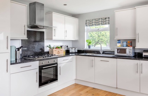 Winnard's Perch Cottage | SUNBOW AT RETALLACK RESORT, pet friendly in Sunbow, St Columb Major