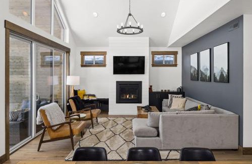 Roslyn House | Suncadia Resort Luxury Home Next To Nelson Farm
