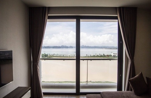 Bai Chay House | SUNDAY PREMIUM APARTMENT