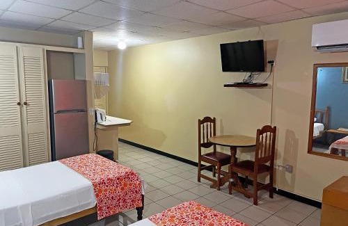 Newtown Hotel | Sundeck Suites