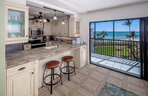 Sanibel Condo | Sundial F401 Penthouse Beachfront with Wrap Around Balcony