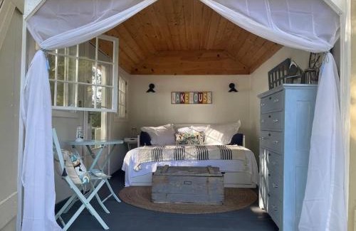 Monmouth House | Sunfish Cove is the perfect year round getaway