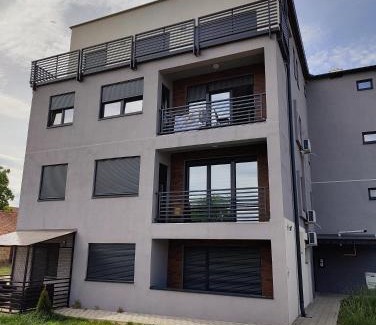 Zrenjanin Apartment | Sunflower Apartments