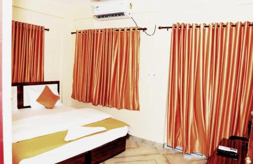 New Town House | Sunflower Inn