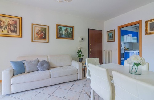 Mandello del Lario Apartment | Sunflowers Home - by Varenna Holidays