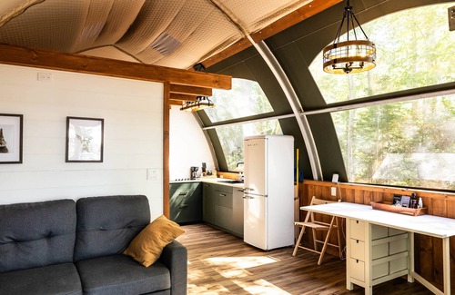 Kings County Cabin | Sunken Escapes Kenny's (Unit 5)