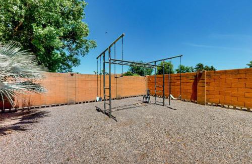 Queen Creek House | Sunlit Oasis Escape