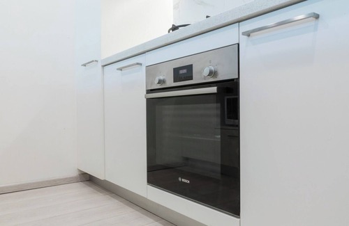 Rouse Hill Apartment | Sunny 2 Bedroom Apt with Parking in Rouse Hill