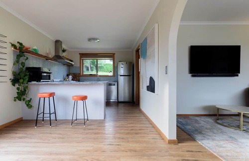 Ambleside House | Sunny Ambleside Escape & Home Office