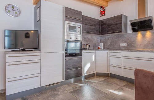Grundau Apartment | Sunny apartment near the ski lift