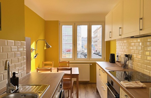 Yppenplatz Apartment | Sunny apartment near Yppenplatz