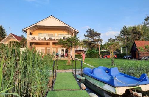 Szantod Villa | Sunny Beach Villa
