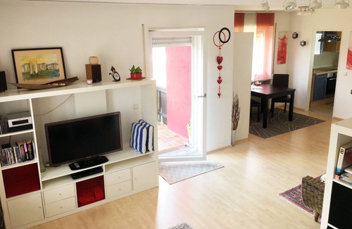 Ainring Apartment | Sunny, cosy and quiet appartment with a view to Salzburg, close to the city