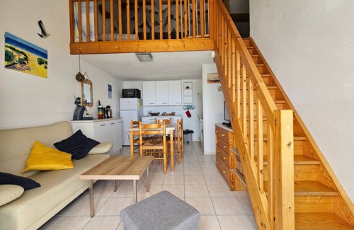 La Faute-sur-Mer House | Sunny Cottage with Pool, 1.8km from Beach in La Faute-sur-Mer