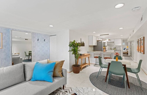 Truxton Circle Condo | Sunny DC Garden Home | Spacious 1BR/1BA by DCottage