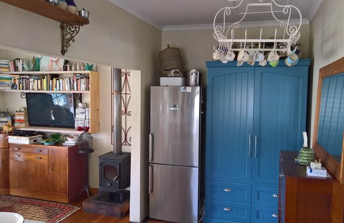 George House | Sunny, family-friendly house with stunning views of the Outeniqua mountains.