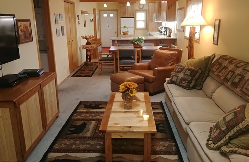 Frisco Condo | Sunny Frisco Condo Close to Skiing, Biking, Hiking, Downtown Dining and Shops