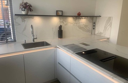 Alkmaar House | Sunny holiday home in Alkmaar on the water