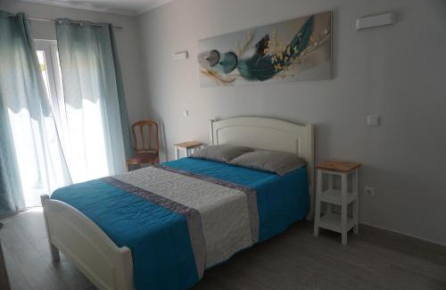 Reboleira Apartment | Sunny Home