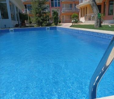 Kranevo House | Sunny House Apartments & Pool