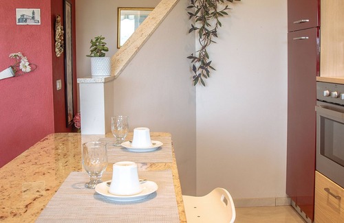 Diano d'Alba Apartment | Sunny House elegant house with terrace