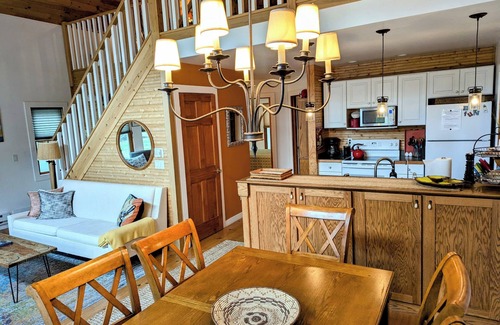 Beaver Island House | Sunny Oaks. Bright, beautiful, in town. Wifi.