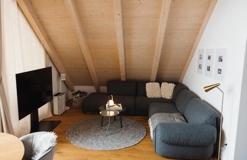 Kranjska Gora Apartment | Sunny Retreat Apartment