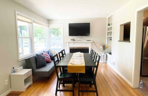 Southwest Minneapolis House | Sunny Retreat Haven