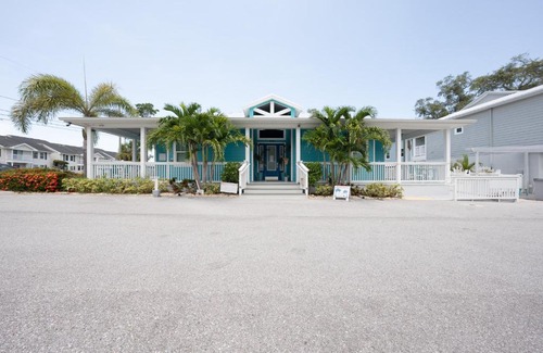 Downtown Dunedin Apartment | Sunny Side Cottages