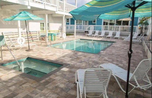 Downtown Dunedin Apartment | Sunny Side Cottages