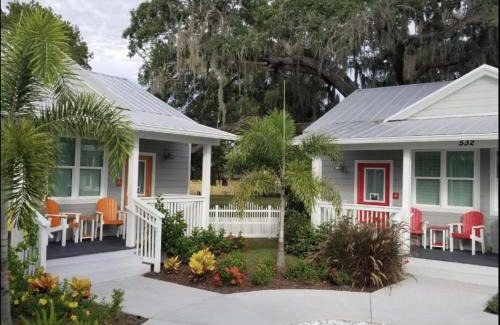 Downtown Dunedin Apartment | Sunny Side Cottages