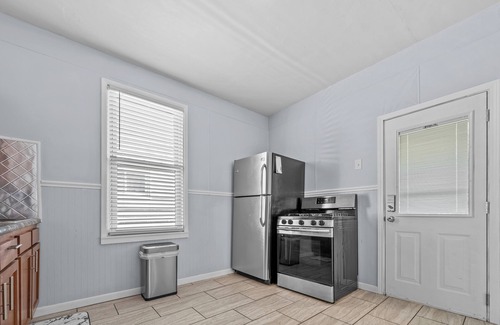 St. Louis House | Sunny South City Haven: 2BR Getaway