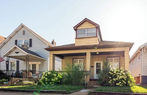 St. Louis House | Sunny South City Haven: 2BR Getaway