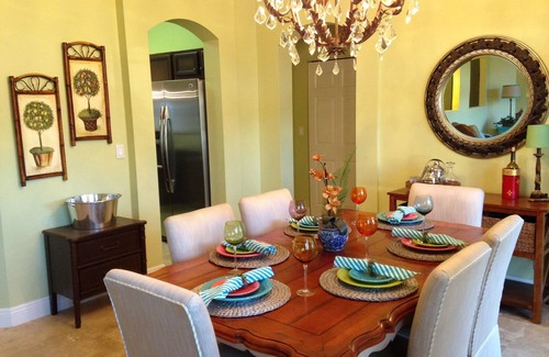 Equestrian Walk House | Sunny South Florida - Walk to WEF & Global Dressage - WiFi included