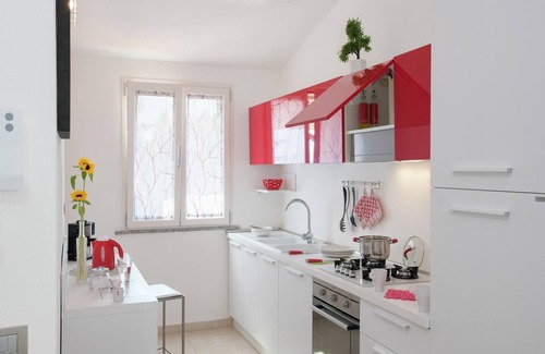 Tavullia Apartment | Sunny Stay in Tavullia Hills