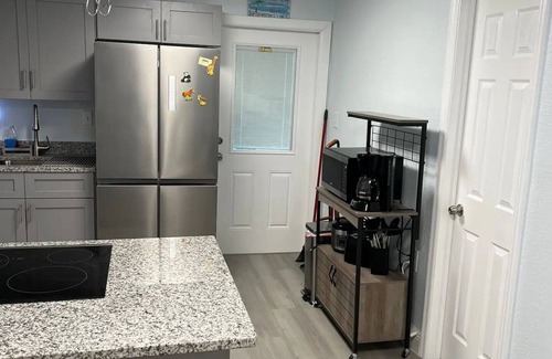 Tavernier Cottage | Sunny Tavernier Key Cottage!