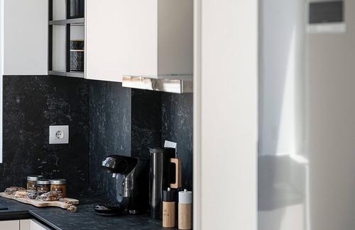 Sternes Villa | Sunny Vacay a modern villa with sea view and mountain vistas with 6 bedrooms