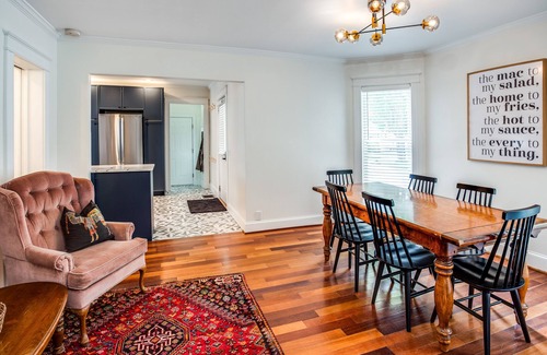 Perinton House | Sunnyside Cottage 3 Bedroom Home by RedAwning
